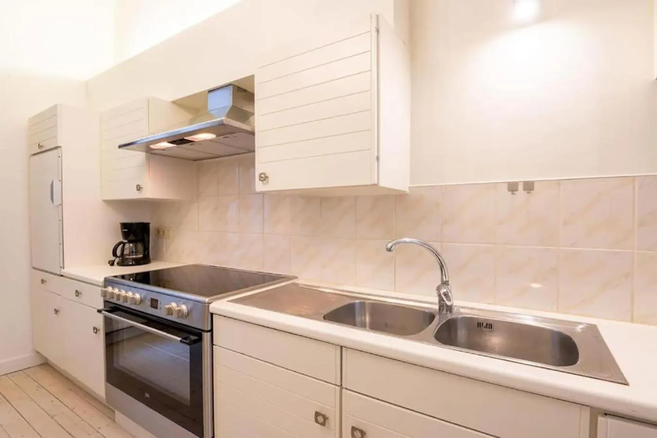 Spacious 7-Bed House In Oostende City 0*, Ostend Belgium