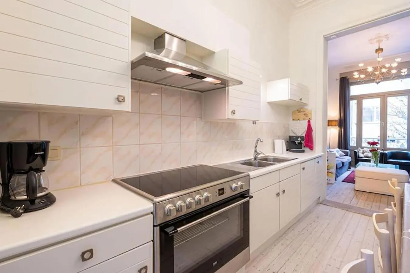 Spacious 7-Bed House In Oostende City 0*, Ostend