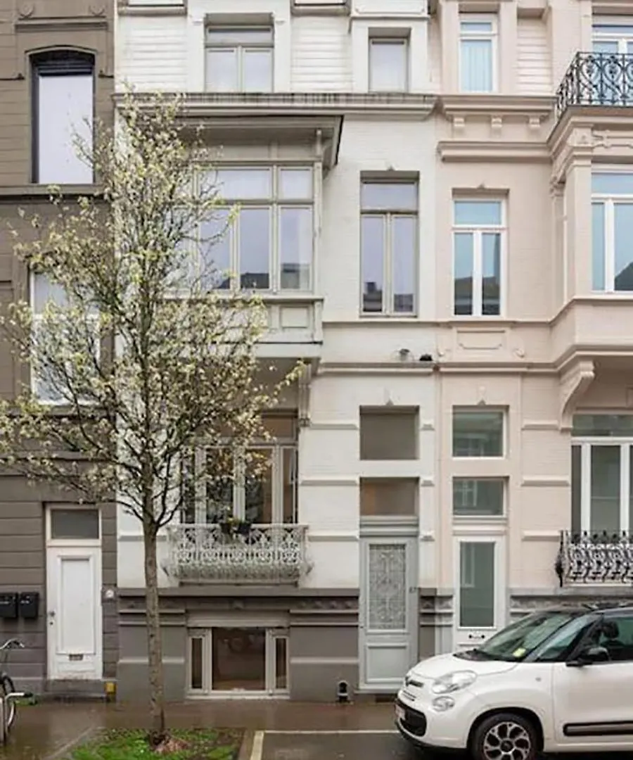 Spacious 7-Bed House In Oostende City Belgium